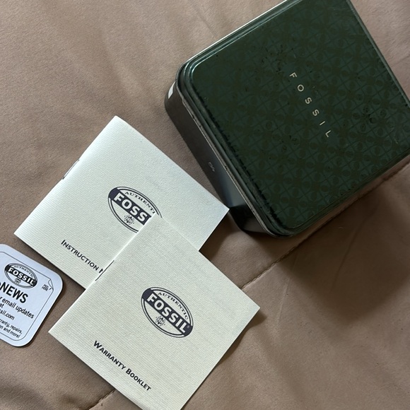 Fossil Charm Watch - Picture 5 of 5